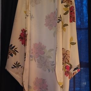 Floral kimono size 2xl
